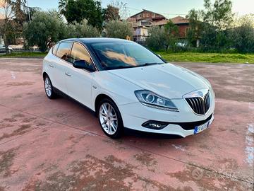 Lancia Delta 1.6 MJT 120cv 6 marce Platino