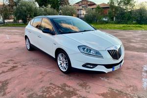 Lancia Delta 1.6 MJT 120cv 6 marce Platino