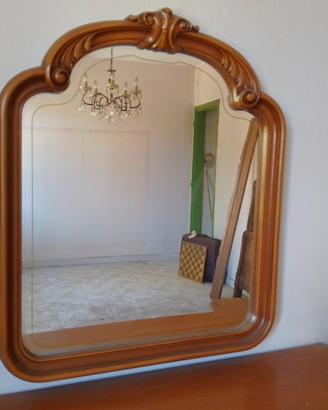 cassettiera, comodino , specchio