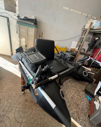 belly boat savage gear v2