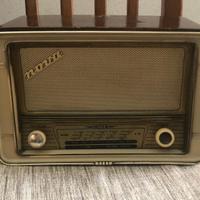 Radio vintage, epoca anni 50, marca NOVA, mod. 732