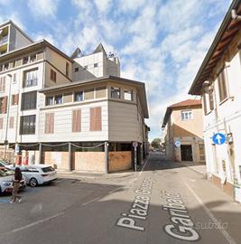 Bilocale Lissone con posto auto libero subito