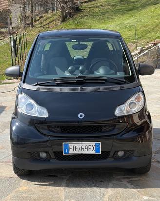 Smart Fortwo 451, Coupé MHD. Allestimento: Pulse.