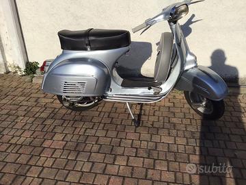 Vespa 150 sprint