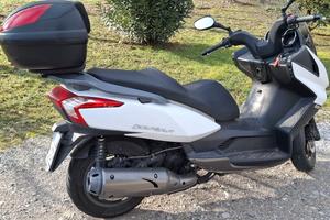Scooter Kymco Downtown 125