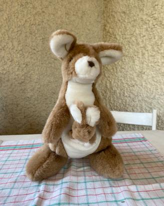 Peluche canguro