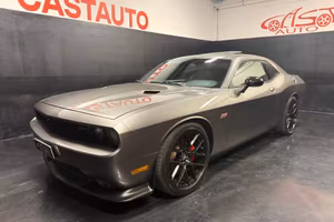 Dodge Challenger Srt