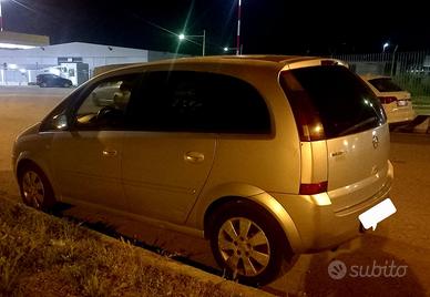  opel meriva 1.7 CD.