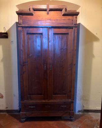 Antico Armadio Guardaroba dell'Ottocento in Legno