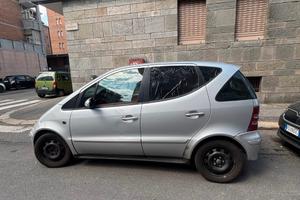 Mercedes molto spaziosa