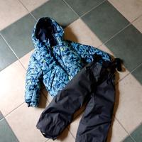 Piumino 4 anni + pantaloni 3 anni
