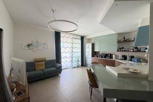 Appartamento di 76 m² con 3 locali e box auto a Fi