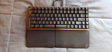 ASUS ROG Falcata, ASUS ROG HARPE II ACE, Tappetino