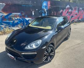 Porsche Cayenne 3.0 Diesel 239CV/PELLE/TETTO APRIB