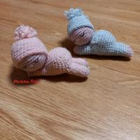 neonato amigurumi 