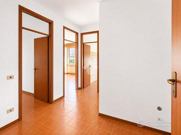 3 LOCALI A SCANDIANO