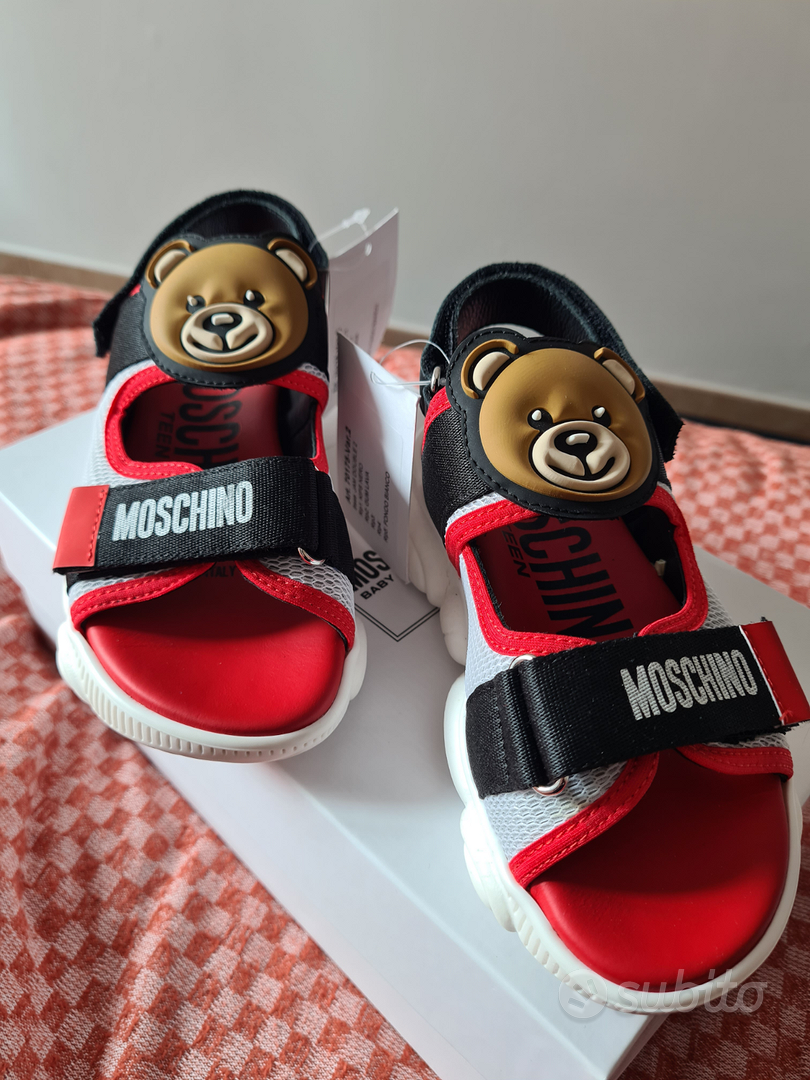 Sandali shop bambino moschino