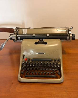 Macchina da scrivere Olivetti Lexicon 80