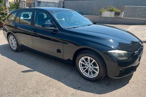 Bmw 318 d 143cv Touring Business AUTOM. NAVI/PDC/T