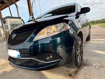 Lancia Ypsilon metano