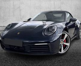 PORSCHE 911 Carrera 4S