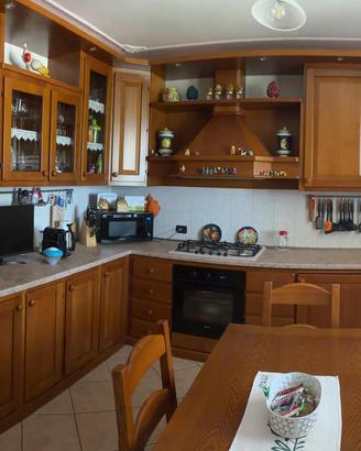 Cucina in rovere usata