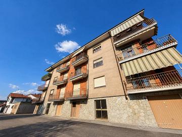 Appartamento di 90 m² con 4 locali e box auto a Ca