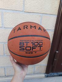 pallone basket bt 100 tarmak