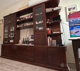 Mobile con vetrina da salotto