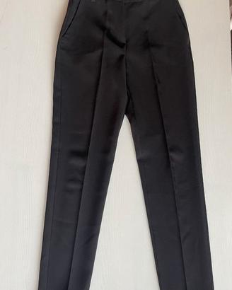 Pantaloni neri con piega taglia 40