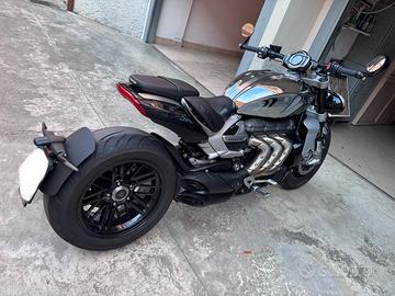 Triumph Rocket 3 R Chrome edition