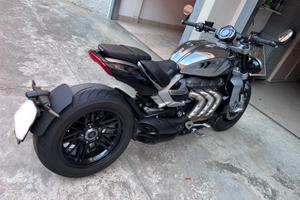 Triumph Rocket 3 R Chrome edition