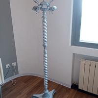 Appendino antico con fregi H 186 cm