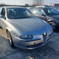 Alfa romeo 147 anno 2003