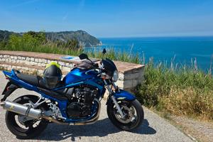 Suzuki Bandit 650  condizioni perfette 21000 km