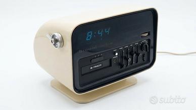 Browni Calypso space age vintage radio