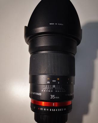 Samyang 35mm f/1.4 AS UMC per Pentax k