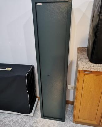 Fuciliera 5 posti con cassaforte