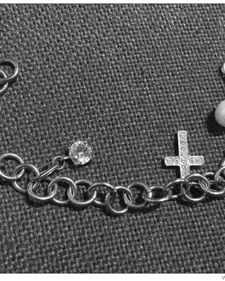 Braccialetto metallo con pendenti