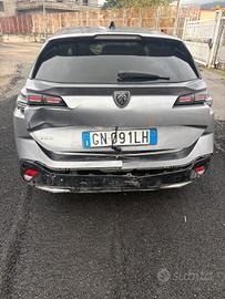 Peugeot 308 BlueHDi 130 S&S EAT8 SW Allure Pack SI