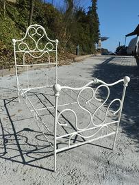 Letto in ferro battuto