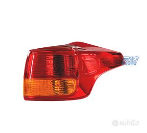 FANALE DESTRO TOYOTA RAV-4 13-15 ESTERNO