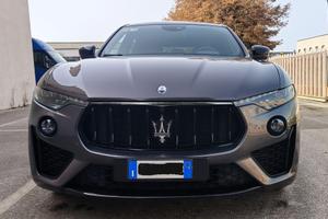 Maserati Levante V6 430 CV AWD Modena S