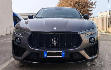 Maserati Levante V6 430 CV AWD Modena S