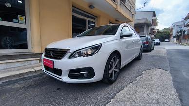 Peugeot 308 BlueHDi 130 S&S SW Allure