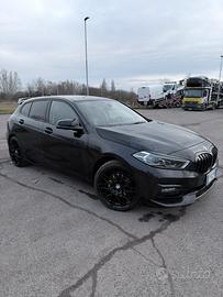 Bmw serie 1 F40 118i Neopatentati libretto (202cv)