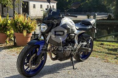 Yamaha MT-07 Deep armor / Race blu MY14 (2014-2014