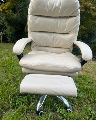 Poltrona da lavoro ergonomica in simil pelle