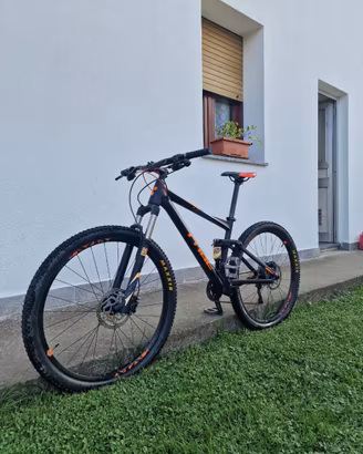 Bicicletta  cube stereo 120 bi ammortizzatata