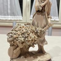 Statua in porcellana di Capodimonte